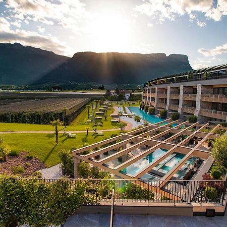 Weinegg Wellviva Resort 아피아노 술라 스트라다 델 비노 외부 사진